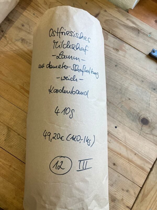 Kardenband Ostfriesisches Milchschaf Lamm aus demeter Schafhaltung. Weich.   12/III – Bild 2