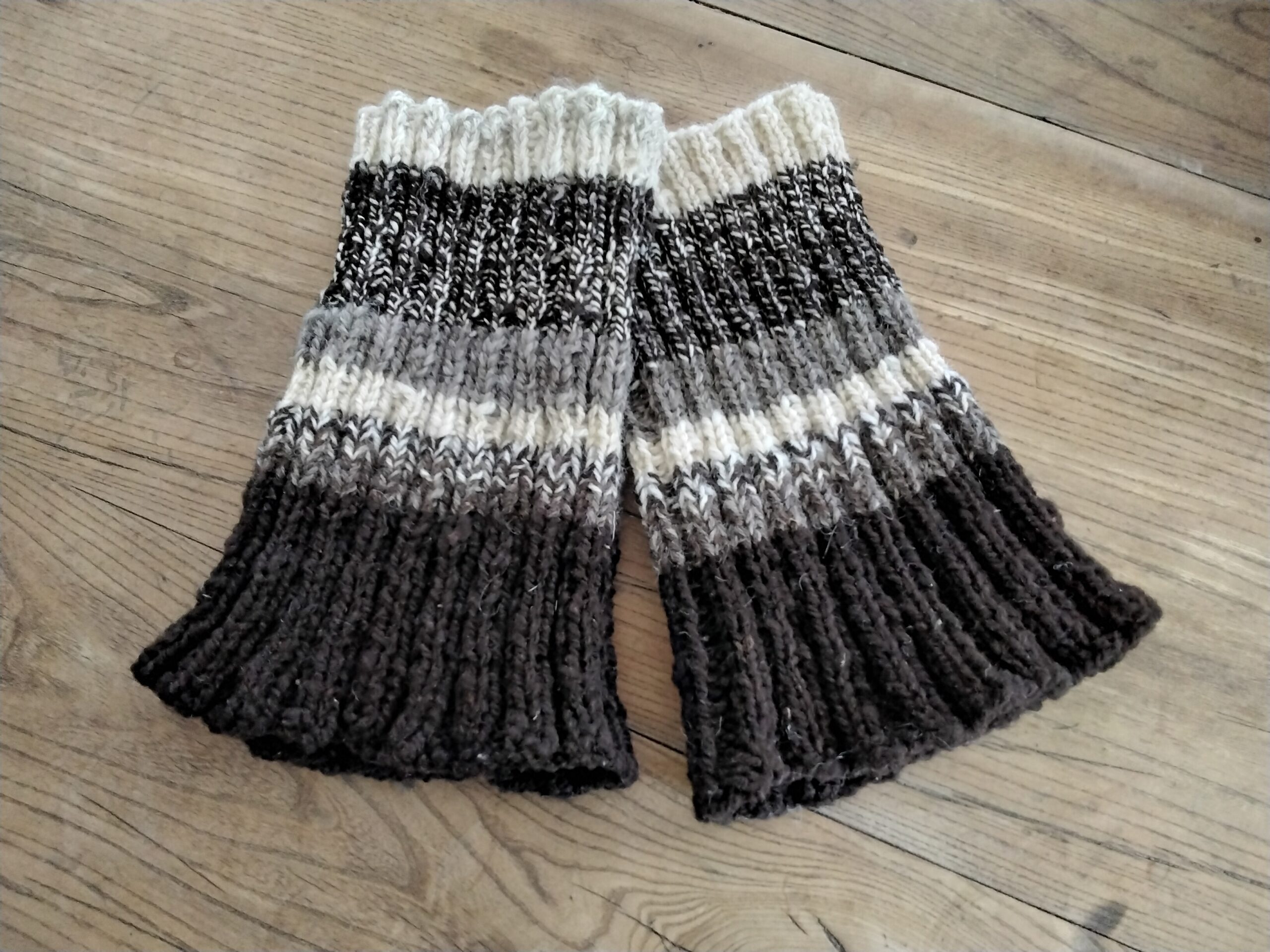 Beinstulpen Rustikal weit